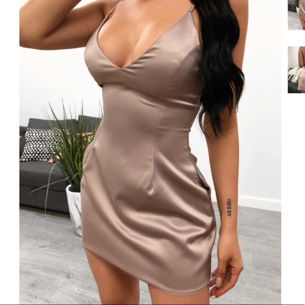Selena dress